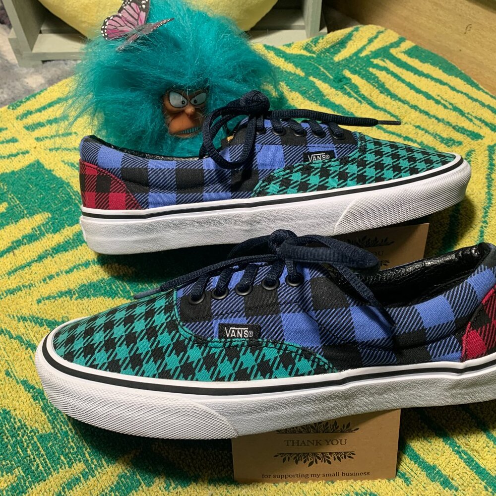 Women's Size 9.5 VANS Era Style Shoes Multi-Color Plaid Design Great Condition